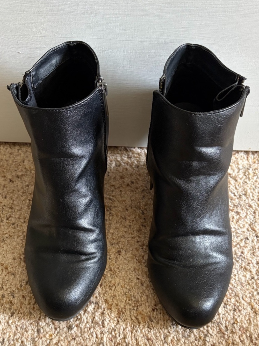 Kenneth Cole Reaction Faux Leather Wedge Ankle Booties - Women's 8 Black - Picture 3 of 11